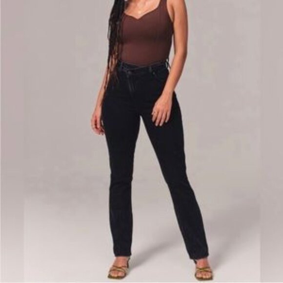 Abercrombie & Fitch Black The 90s Straight Ultra High Rise Jeans - Picture 1 of 5